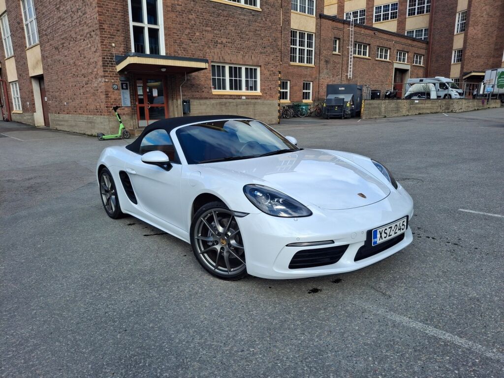 Porsche 718 2021 Valkoinen