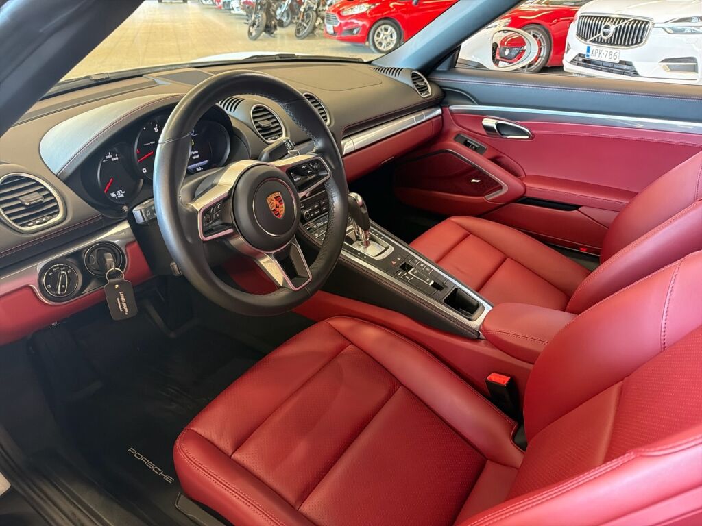 Porsche 718 2021 Valkoinen