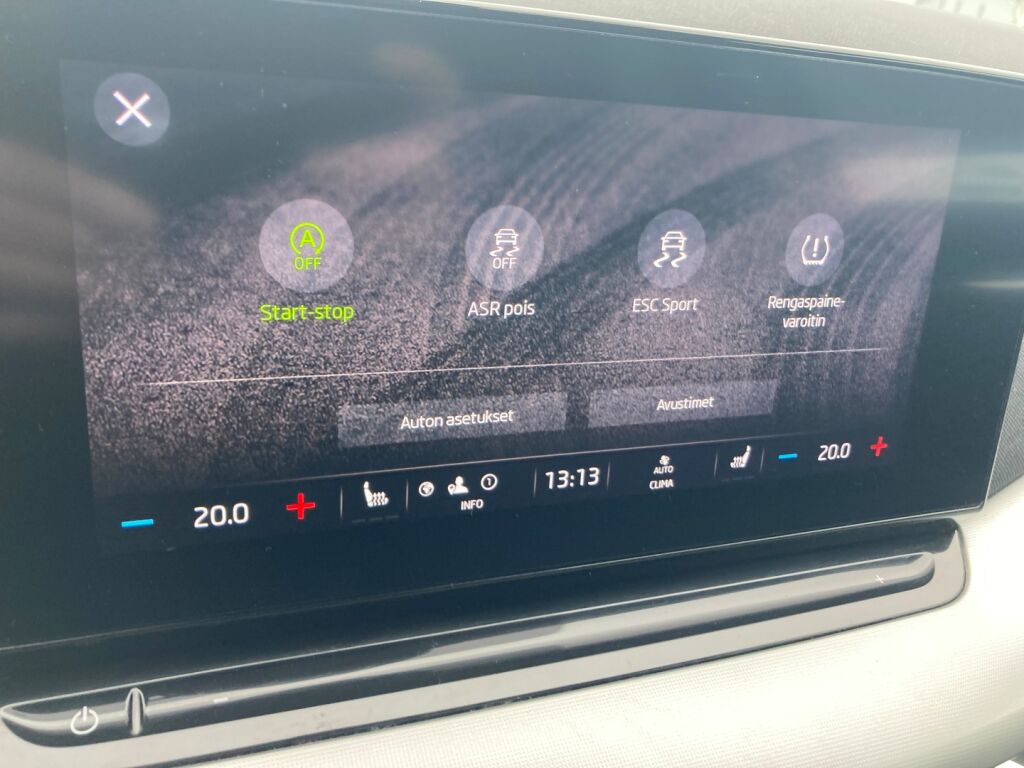 Skoda Octavia 2021 Metallinhohto Ruskea (beige)
