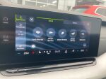 Skoda Octavia 2021 Metallinhohto Ruskea (beige)