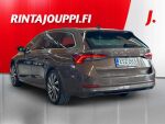Skoda Octavia 2021 Metallinhohto Ruskea (beige)