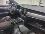 Volvo S90 2021 Musta