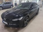 Volvo S90 2021 Musta