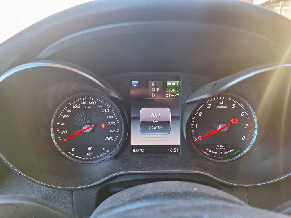 Mercedes-Benz GLC 2017 Musta