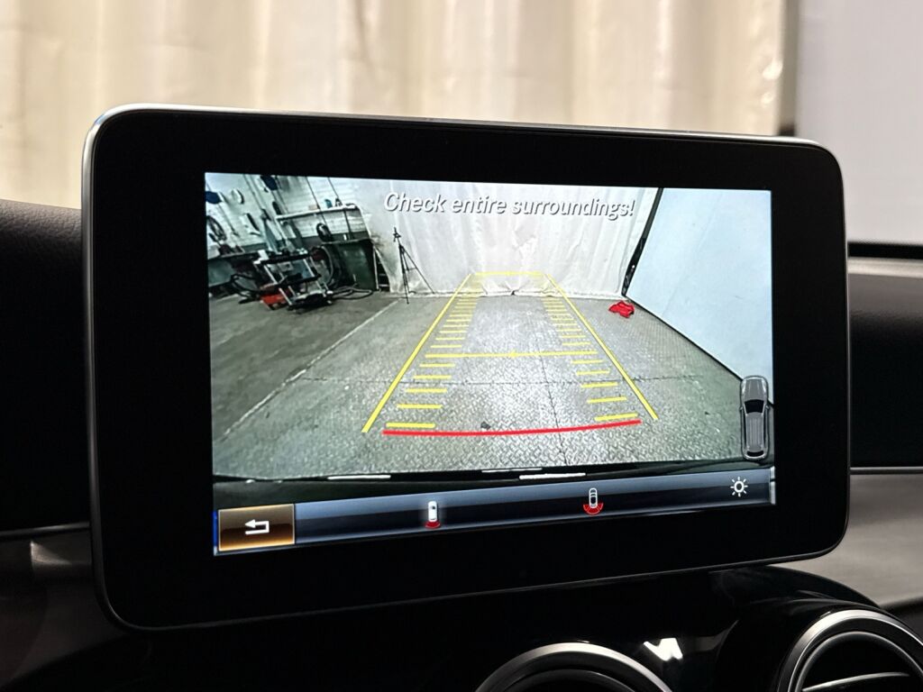 Mercedes-Benz GLC 2017 Musta