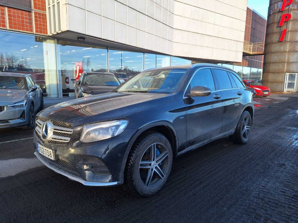 Mercedes-Benz GLC 2017 Musta