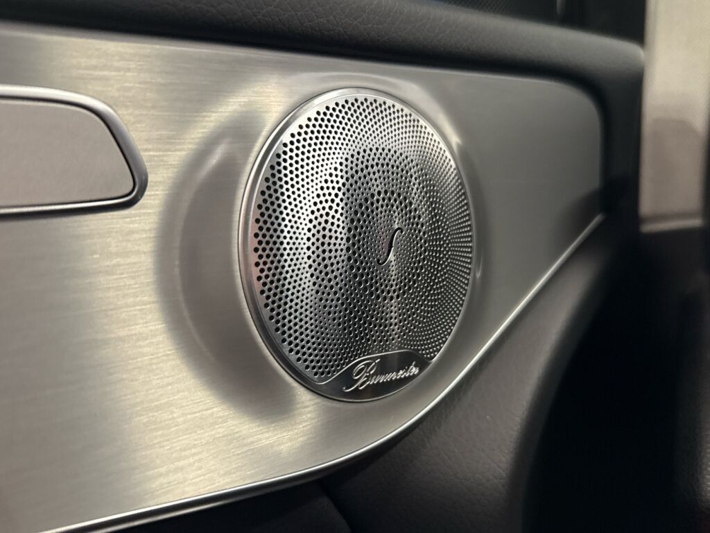 Mercedes-Benz GLC 2017 Musta