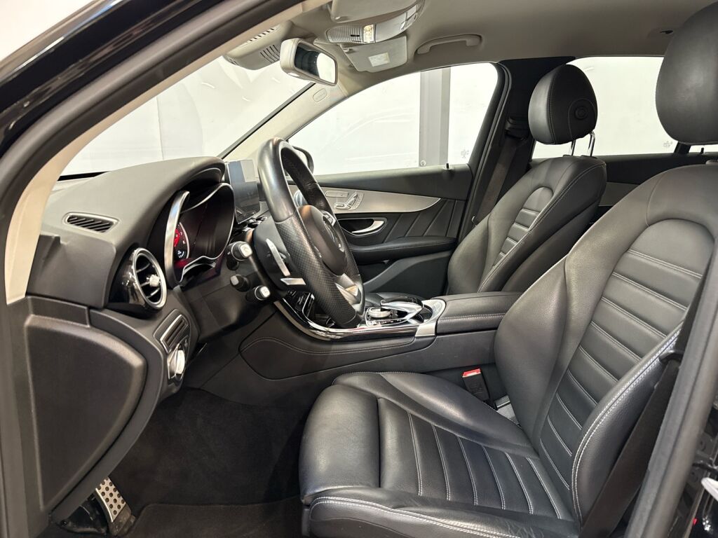 Mercedes-Benz GLC 2017 Musta