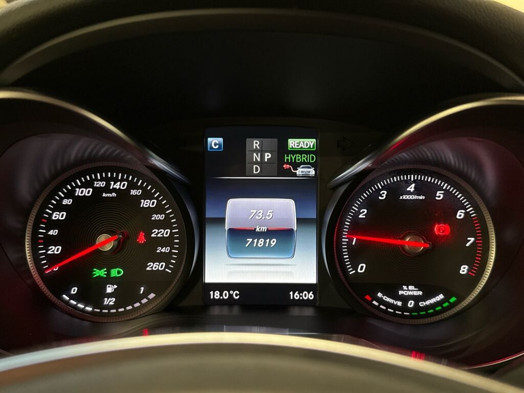 Mercedes-Benz GLC 2017 Musta