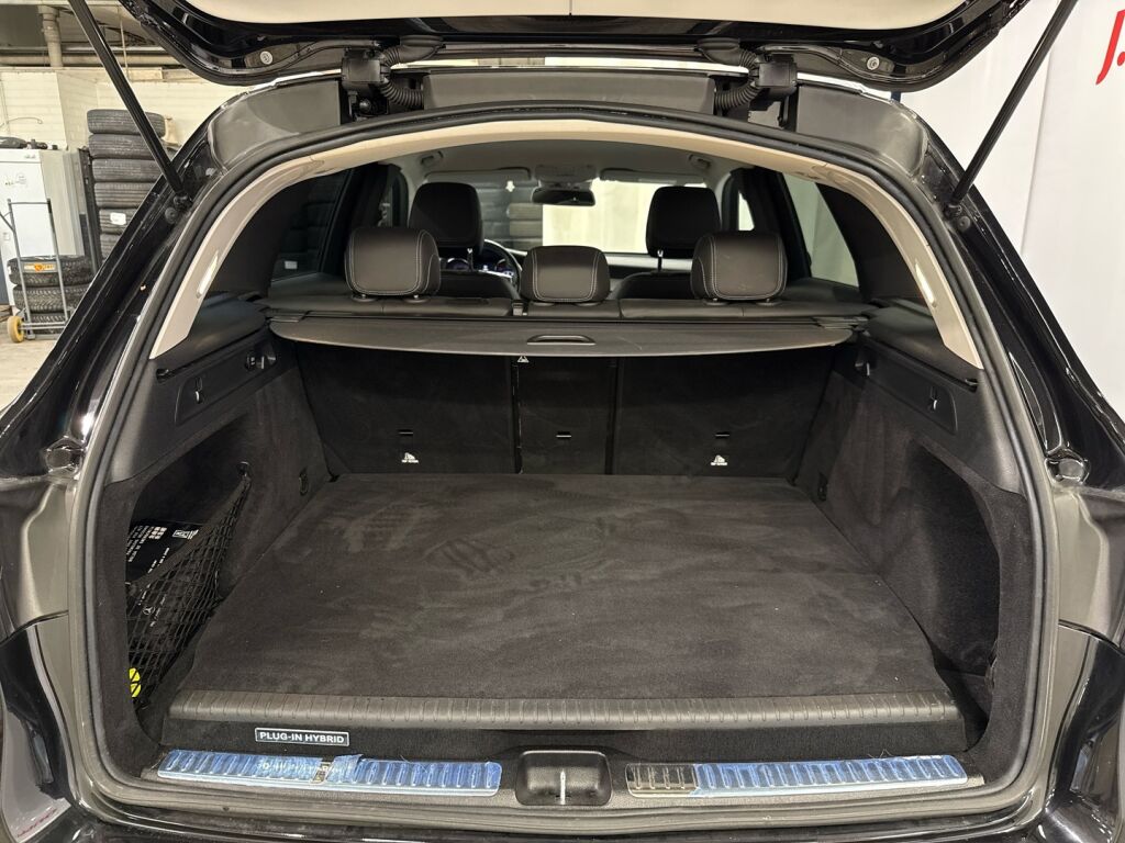 Mercedes-Benz GLC 2017 Musta