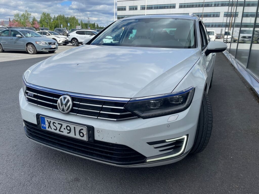 Volkswagen Passat 2017 Valkoinen
