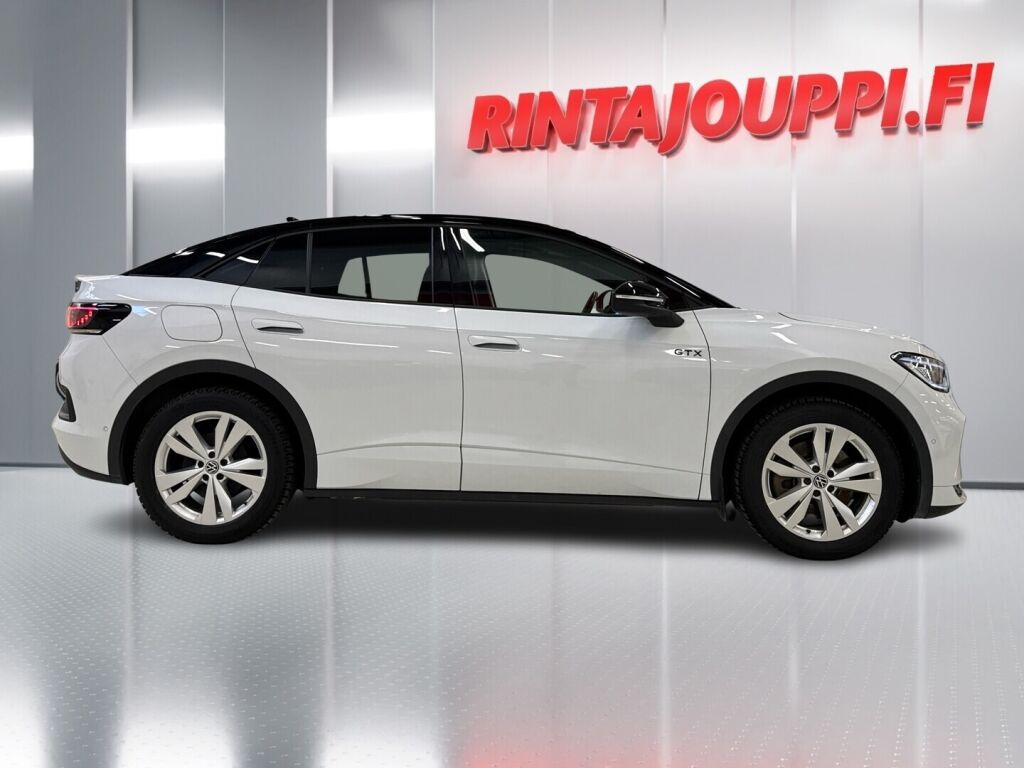 Volkswagen ID.5 2023 Valkoinen / Musta katto