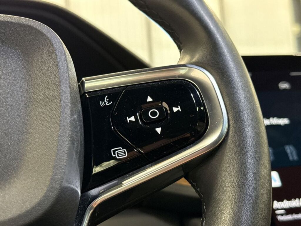 Polestar 2 2021 Valkoinen