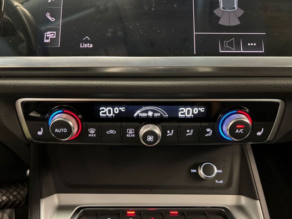 Audi Q3 2019 Valkoinen