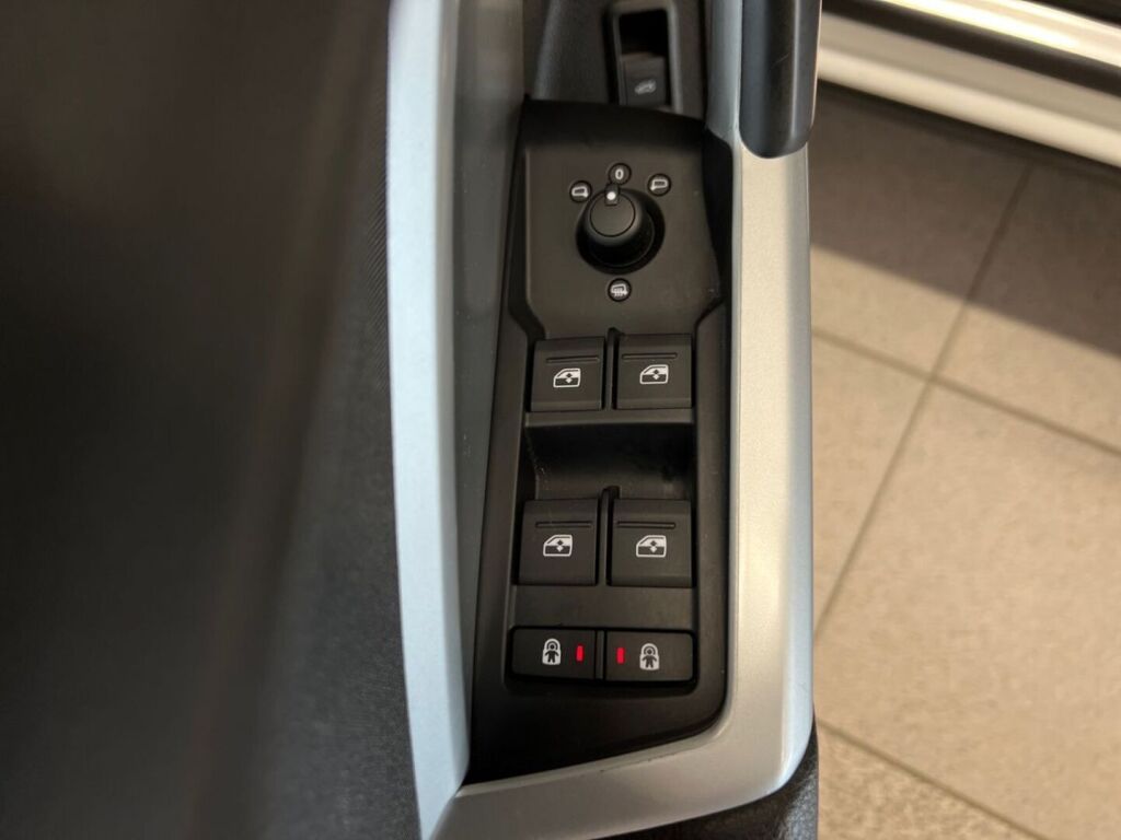 Audi Q3 2019 Valkoinen