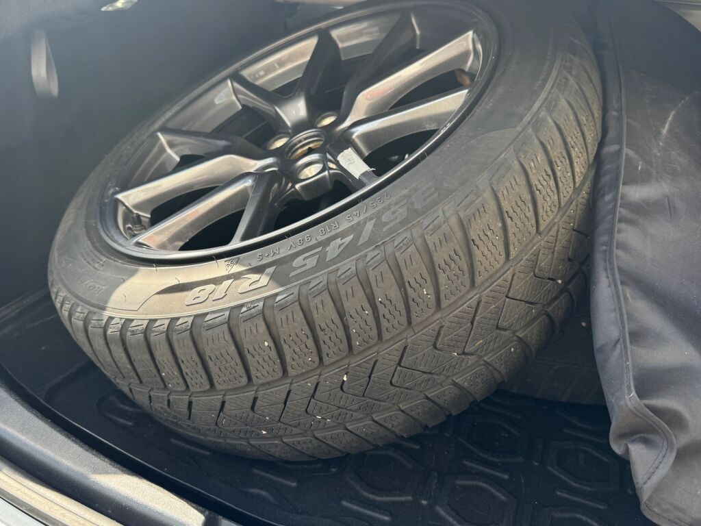 Tesla Model 3 2021 Valkoinen