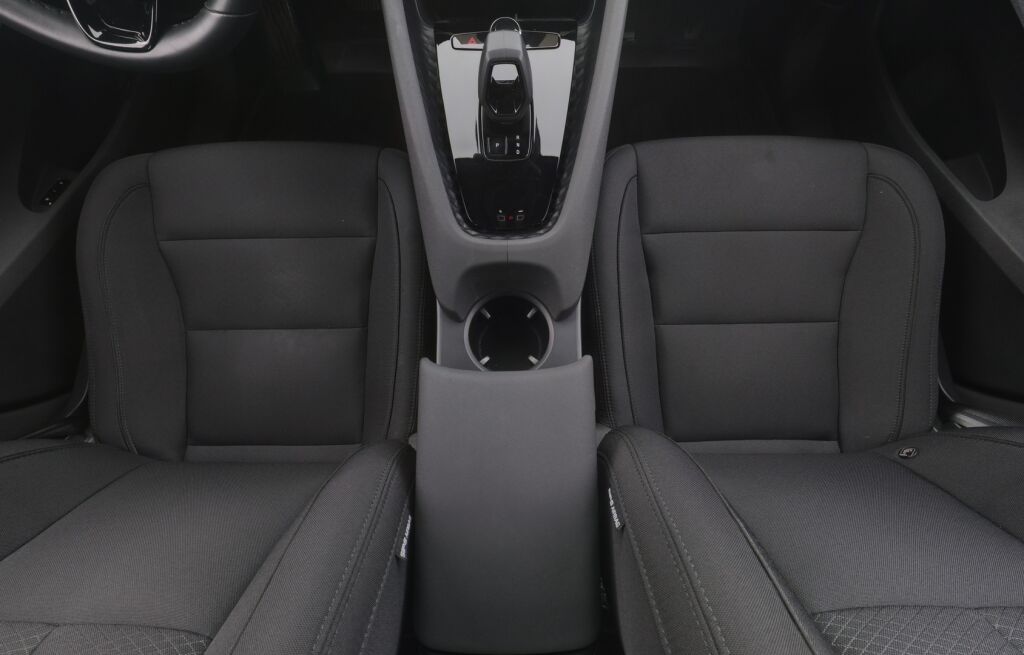 Polestar 2 2021 Harmaa