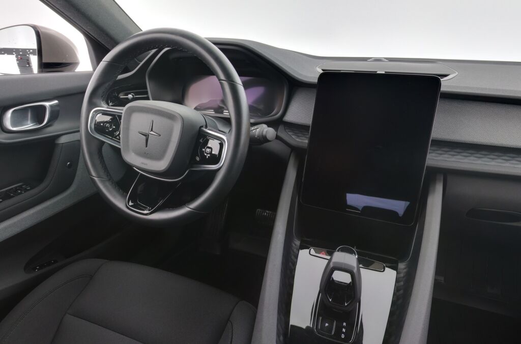 Polestar 2 2021 Harmaa