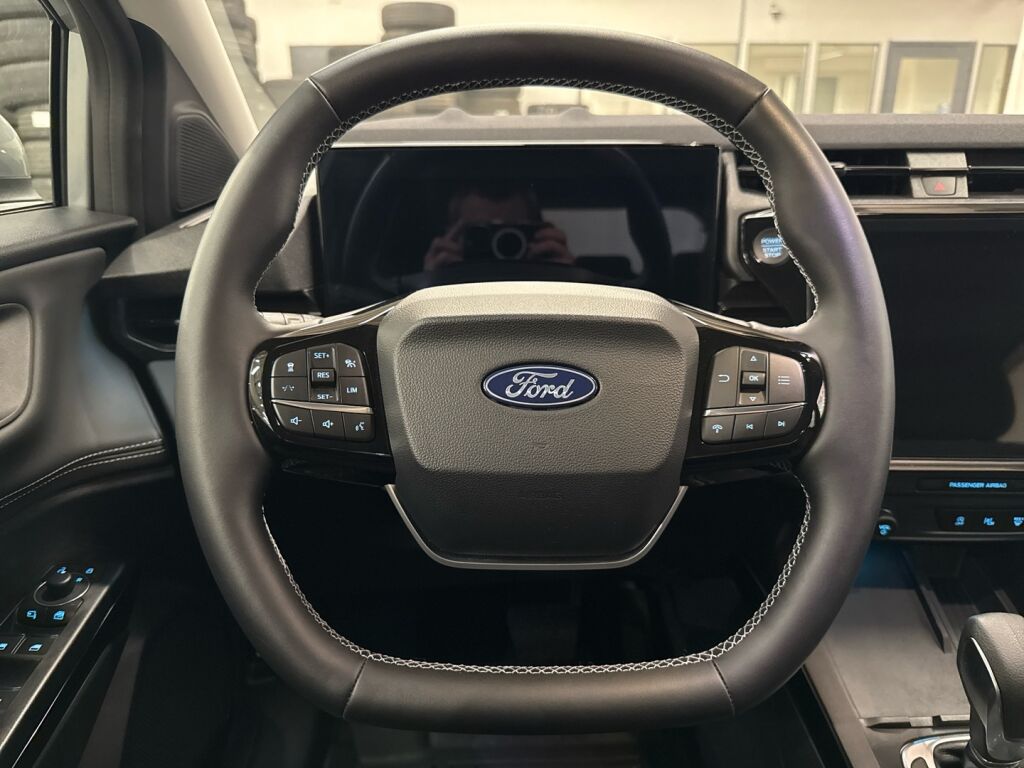 Ford Puma 2025 Harmaa