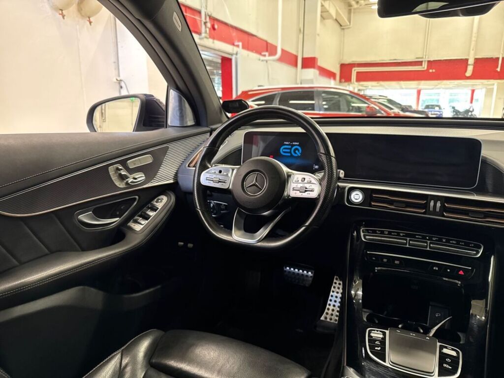 Mercedes-Benz EQC 2020 Sininen