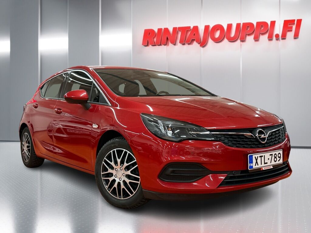 Opel Astra 2021 Punainen