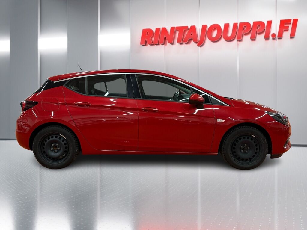 Opel Astra 2021 Punainen