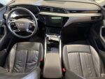 Audi e-tron 2020 Musta