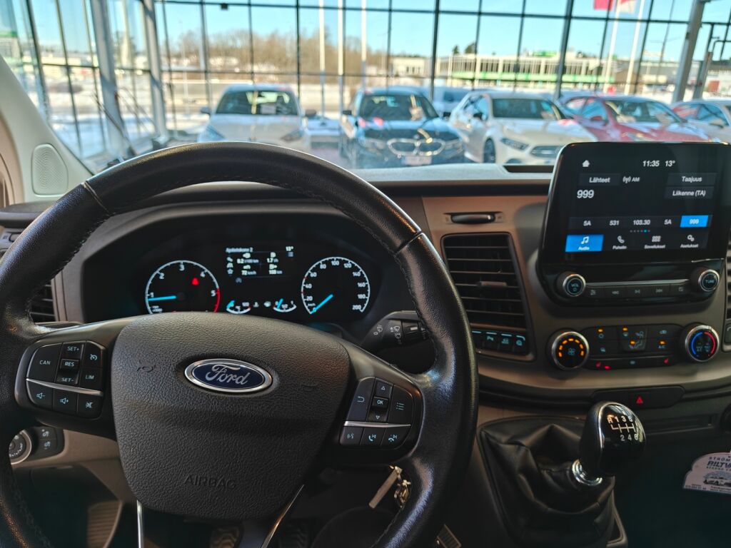 Ford Transit Custom 2022 Y