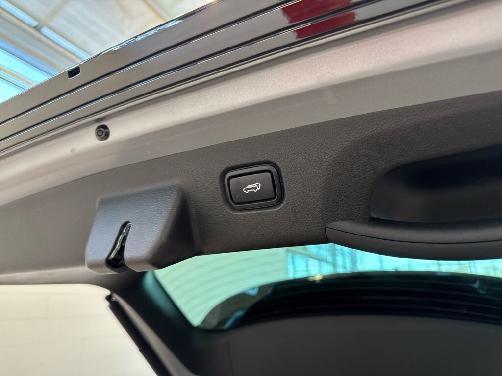 Kia Sportage 2023 met.hopea