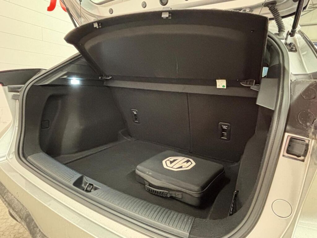 Mg MG4 2023 met.harmaa