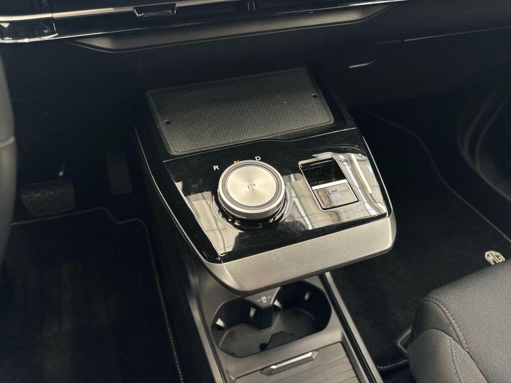 Mg MG4 2023 met.harmaa