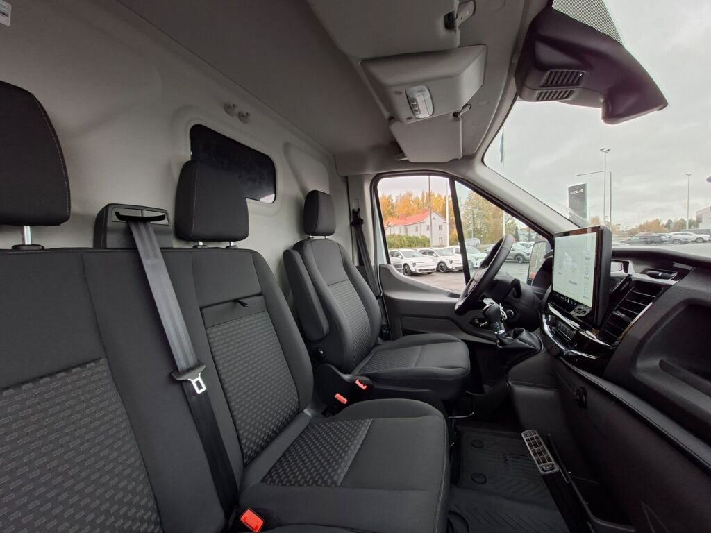 Ford Transit 2026 Valkoinen