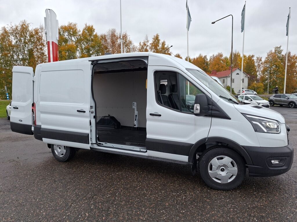 Ford Transit 2026 Valkoinen