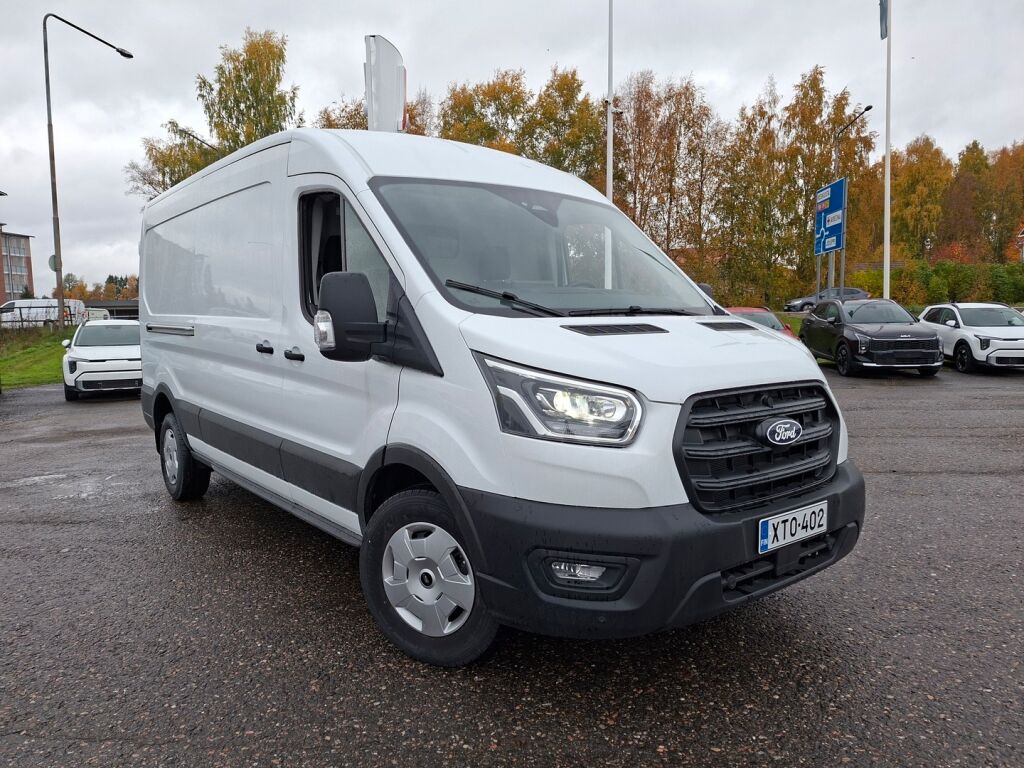 Ford Transit 2026 Valkoinen
