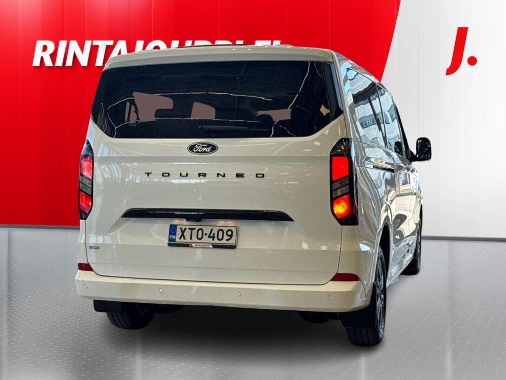 Ford Tourneo Custom 2026 Frozen White