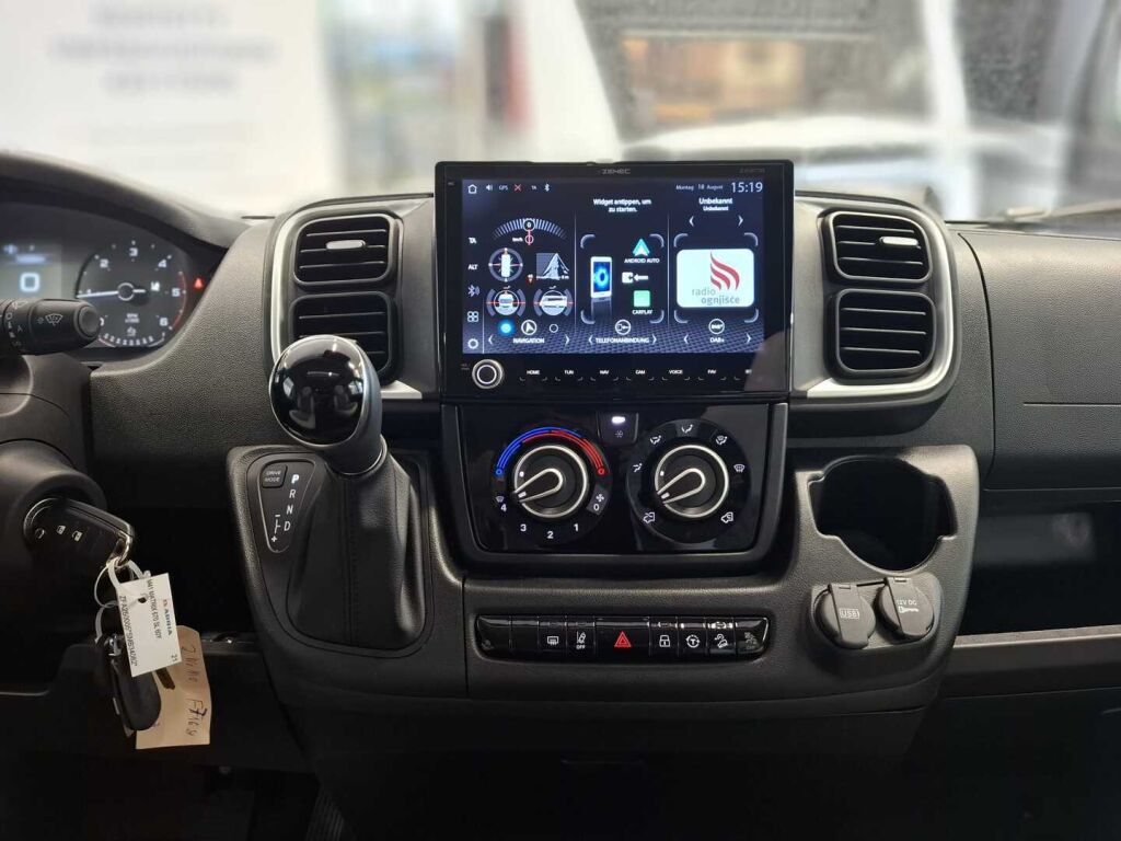 Adria Matrix 670 SL 60 Years Selection 2026 Harmaa