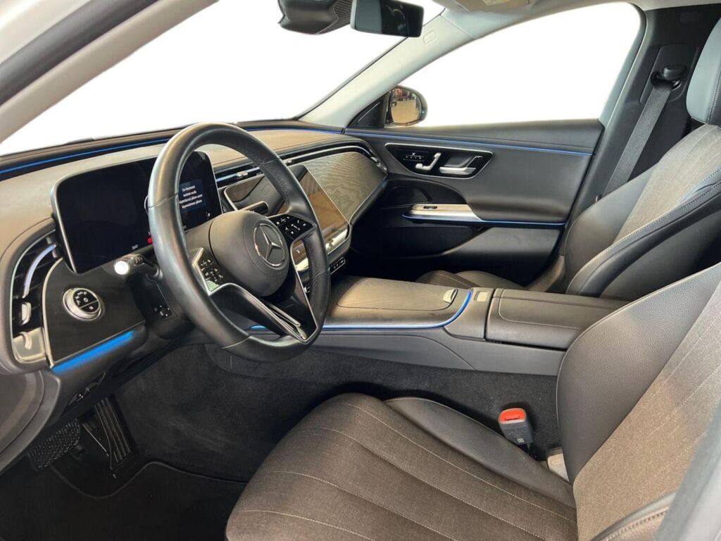 Mercedes-Benz E 2024 Valkoinen