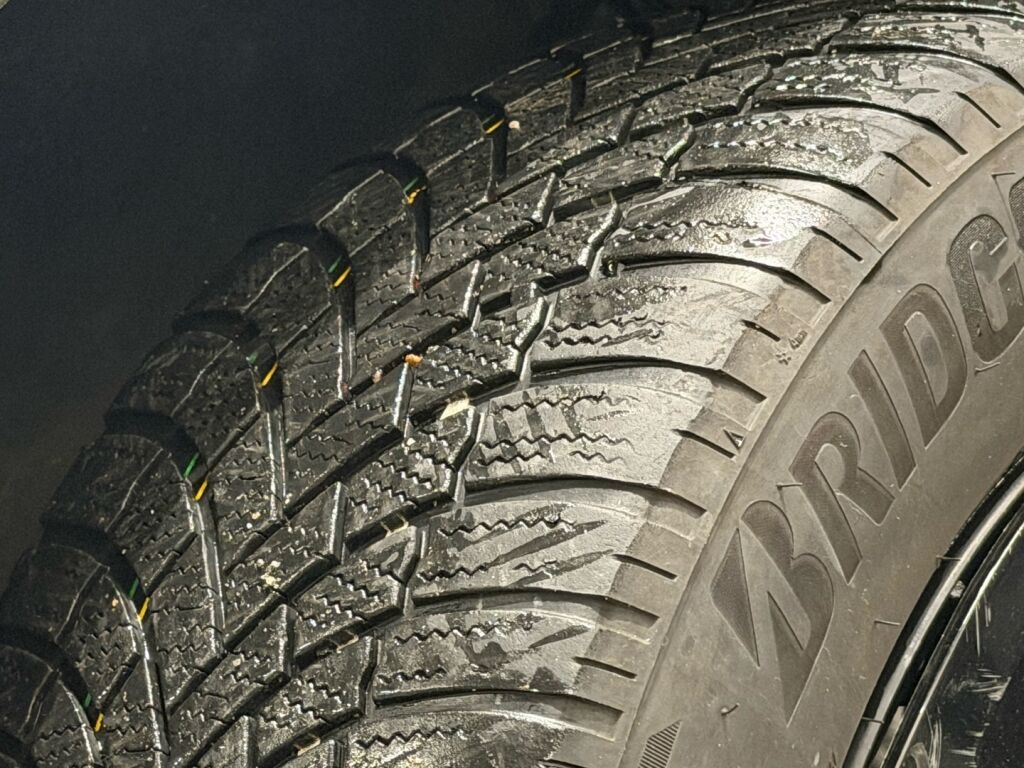 Volkswagen ID.4 2024 