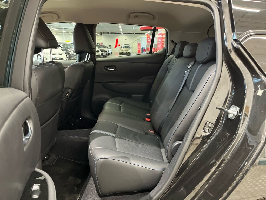 Nissan Leaf 2019 Musta