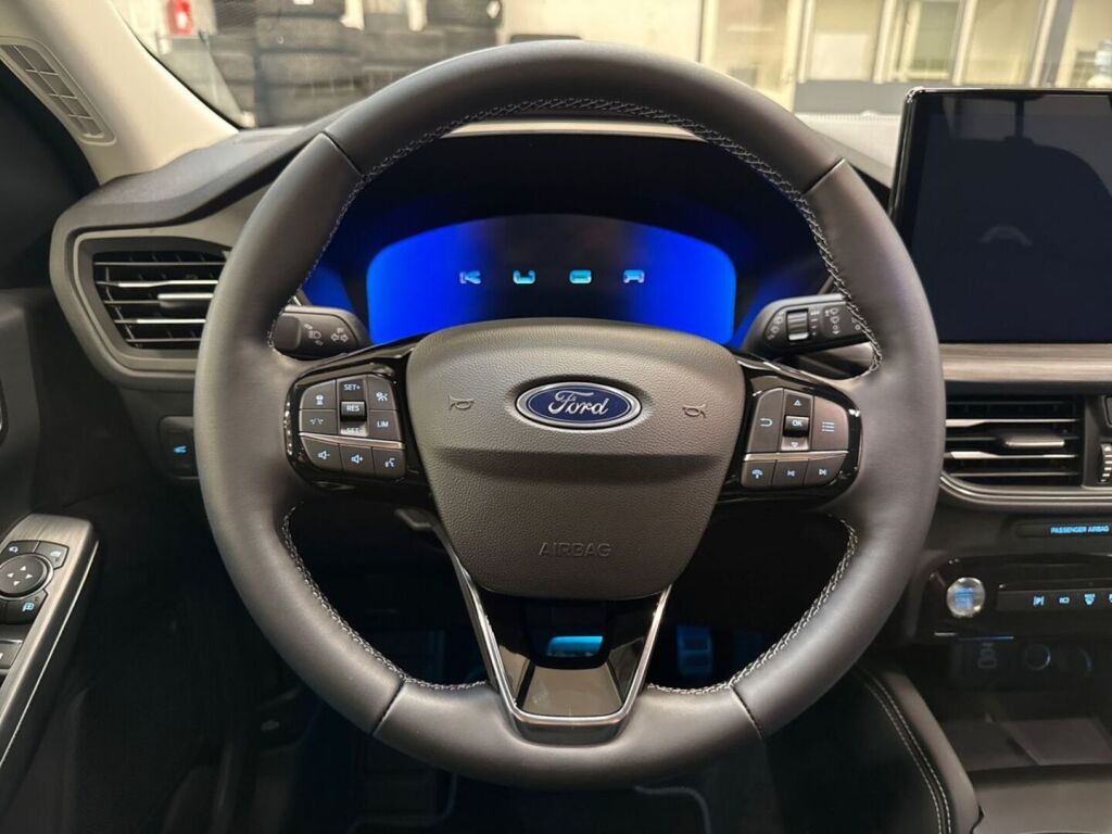 Ford Kuga 2026 Vihreä