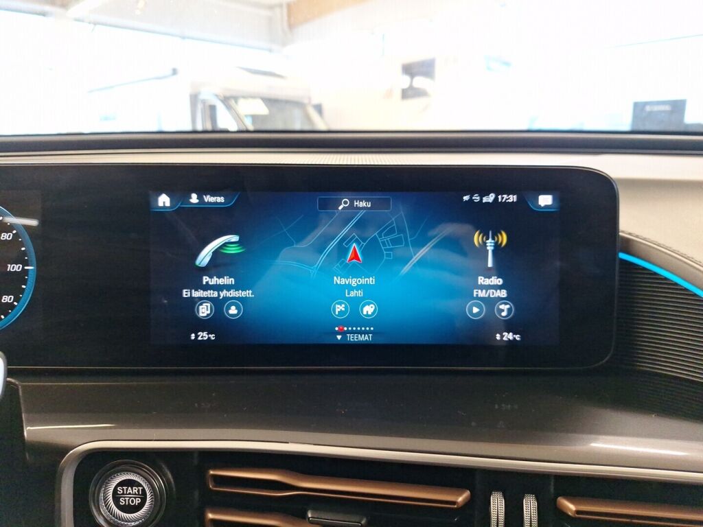 Mercedes-Benz EQC 2021 