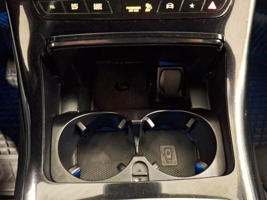 Mercedes-Benz EQC 2021 