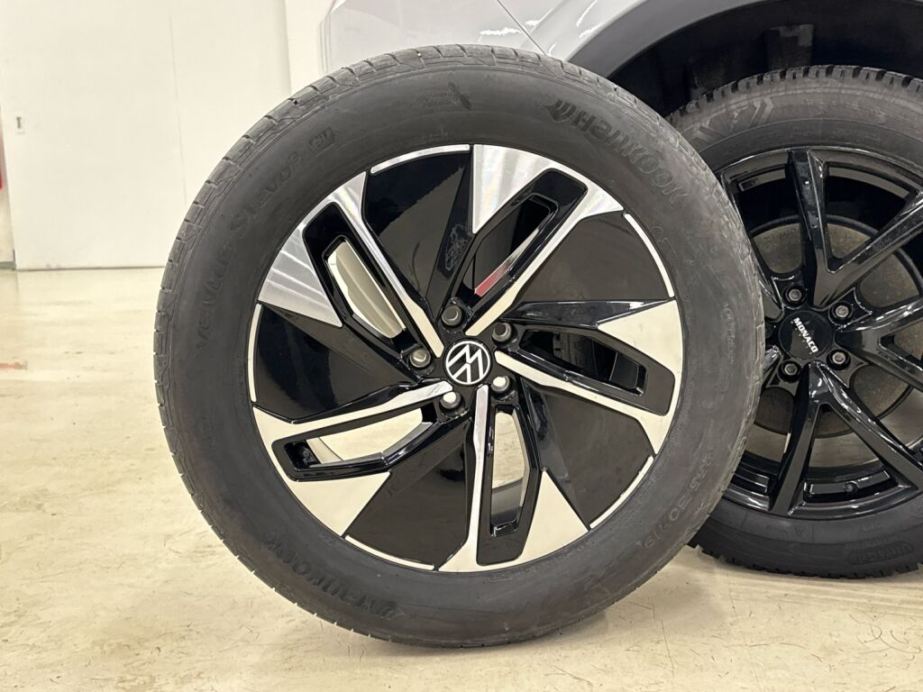 Volkswagen ID.4 2023 9