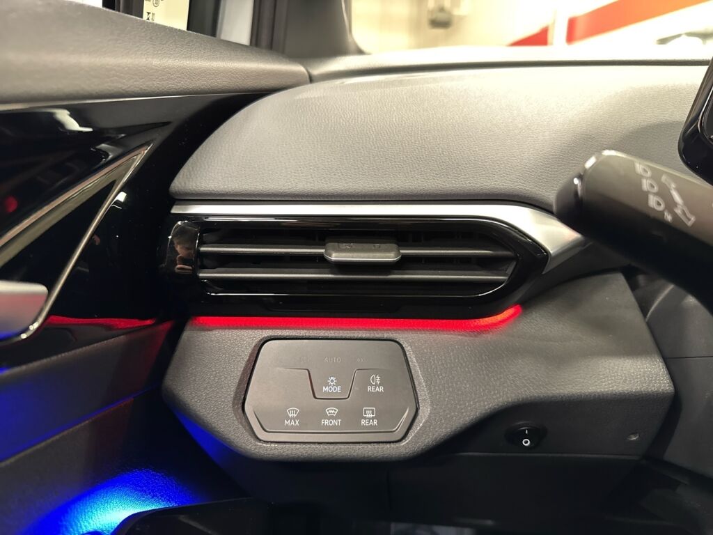 Volkswagen ID.4 2023 9