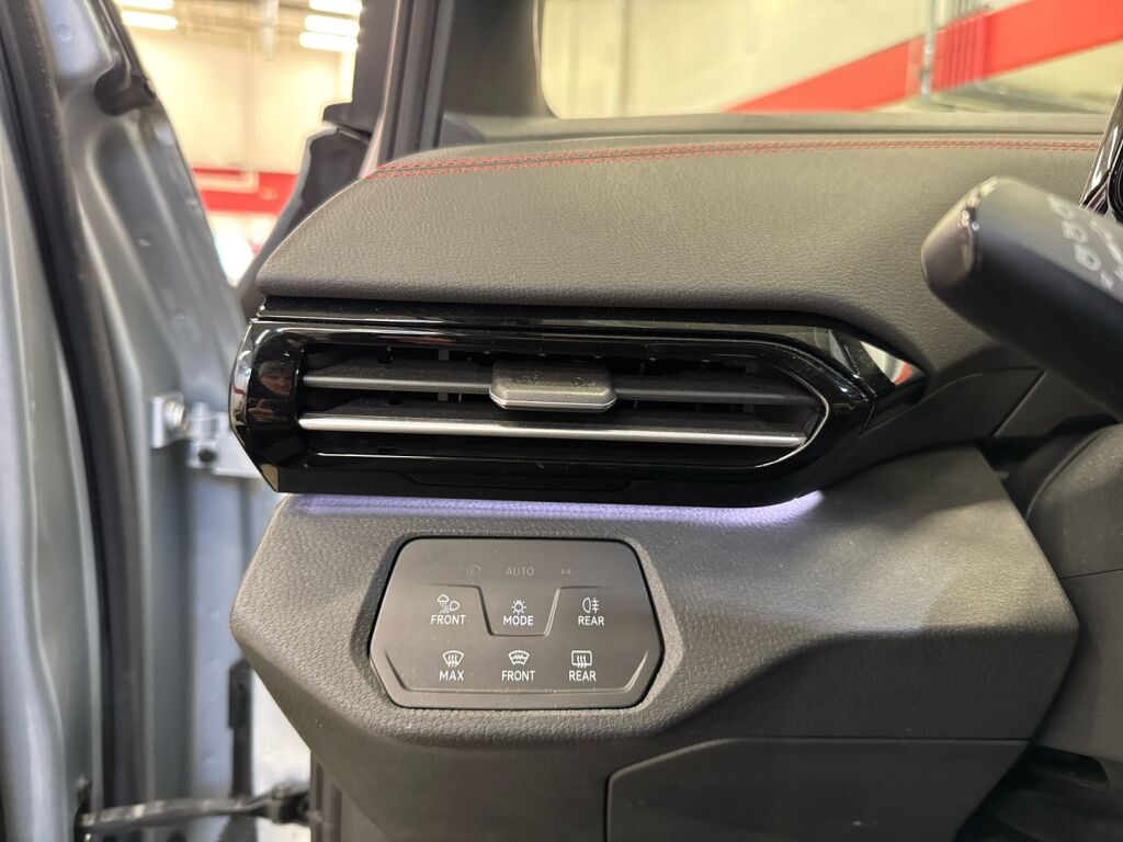 Volkswagen ID.4 2023 Y