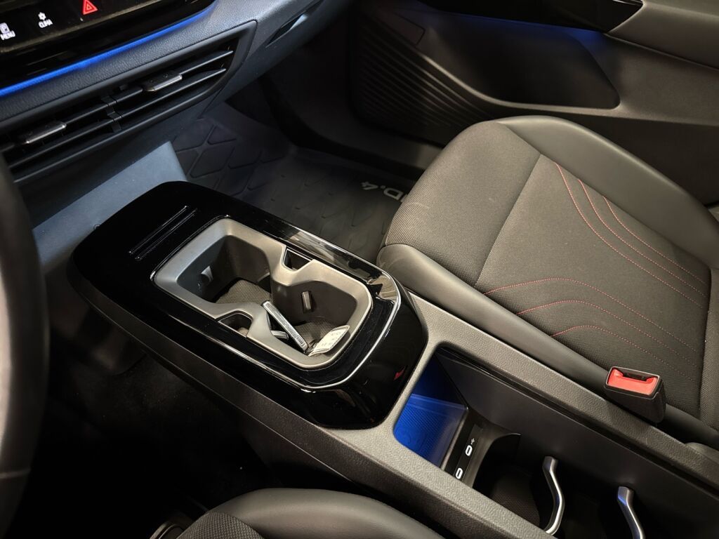 Volkswagen ID.4 2023 Y