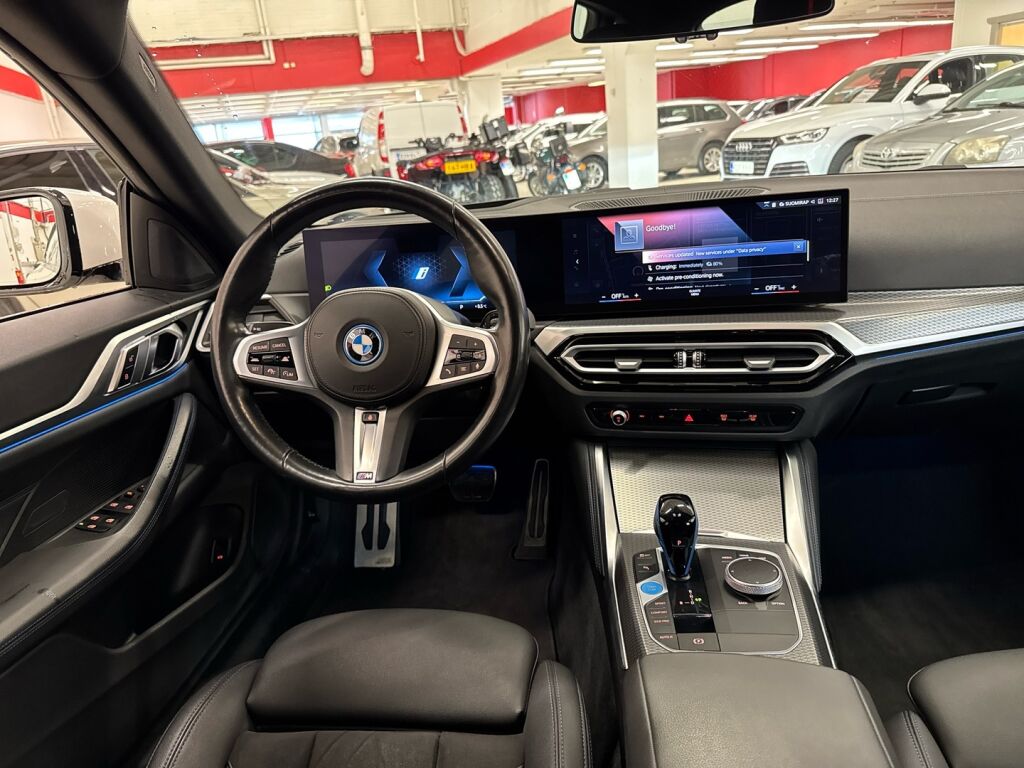 BMW i4 2023 
