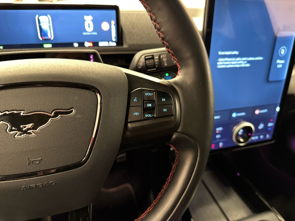 Ford Mustang Mach-E 2022 