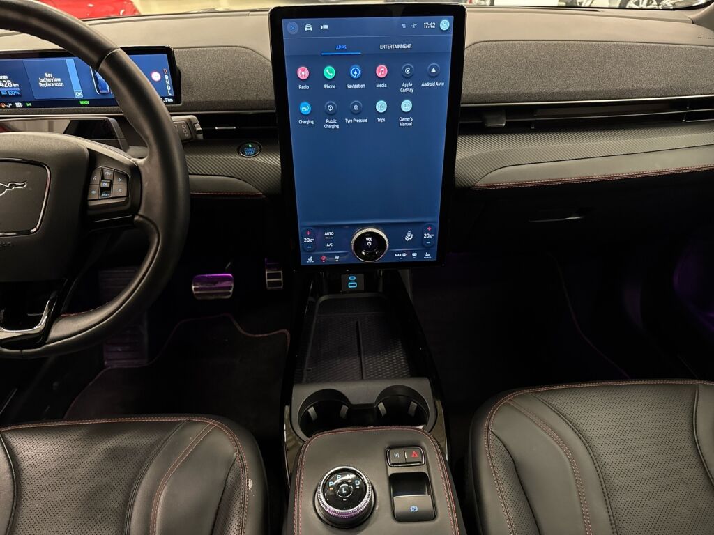 Ford Mustang Mach-E 2022 