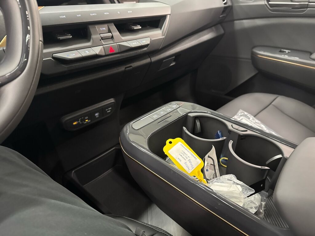 Kia EV5 2026 Valkoinen